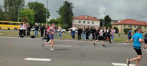     ,  31 .