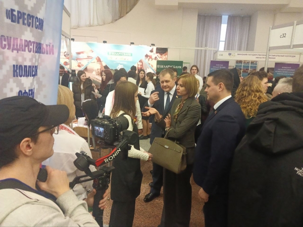 23 �������� "����������� � �������"